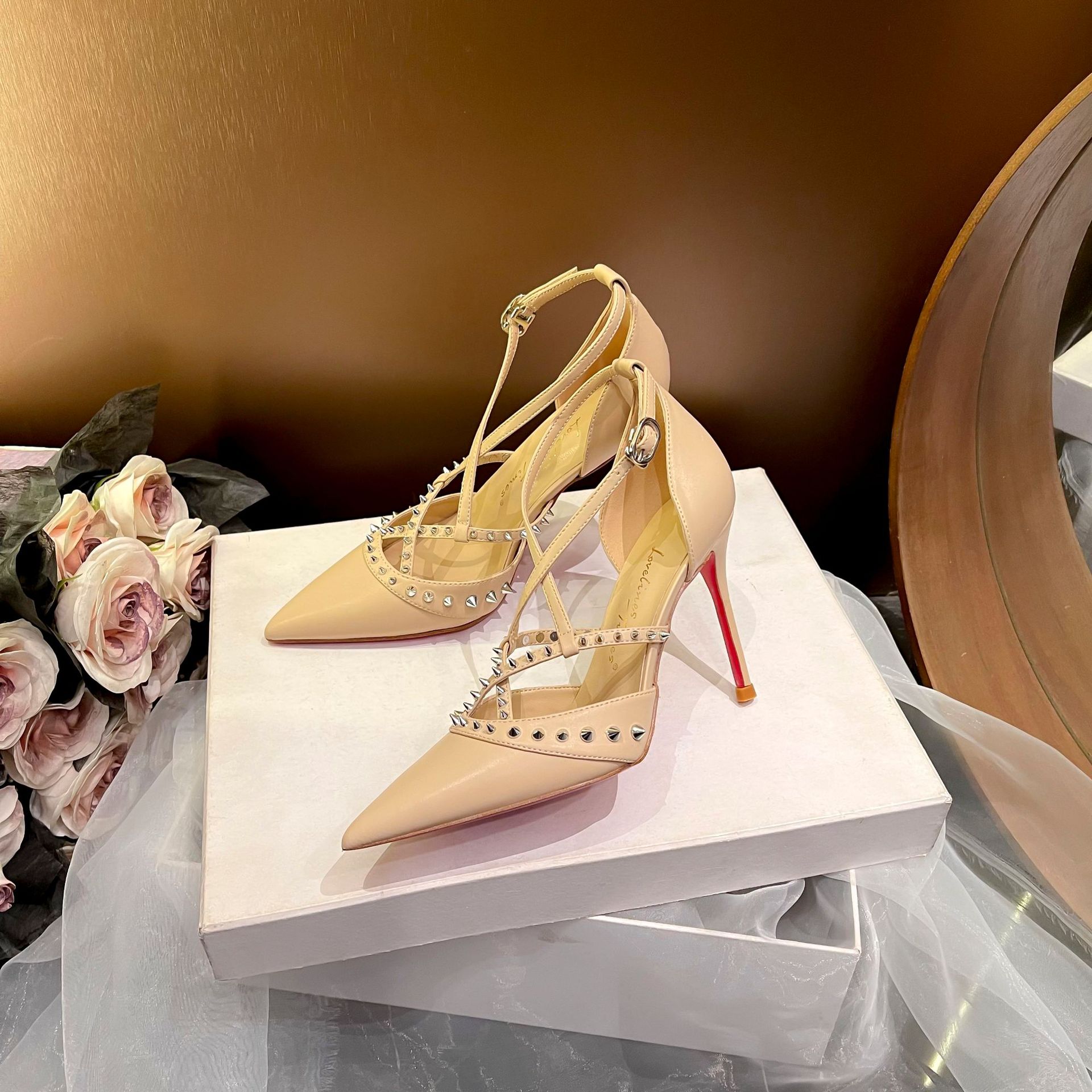 Retro Woman Shoes Sandals Stil - Casual Sandal Leather ulasan dan harga